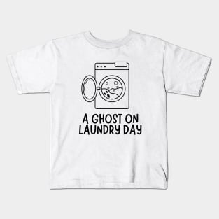 A ghost on laundry day- a funny ghost design Kids T-Shirt